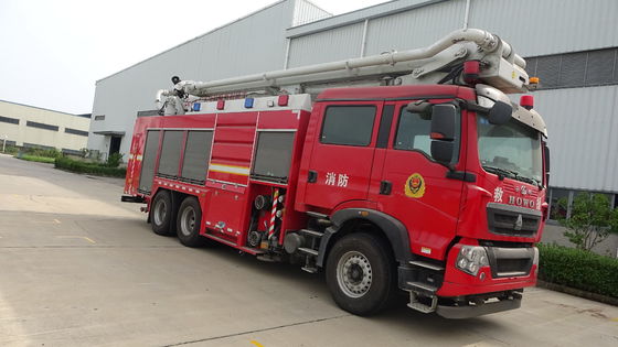 SINOTRUK 440hp Water Tower Fire Truck With 3 Axles 32M Telescopic Boom