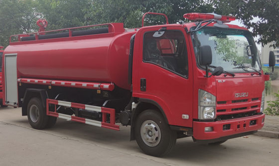 ISUZU 139kw Water Tank Fire Truck 6 Wheeled 8000L Capacity Multipurpose