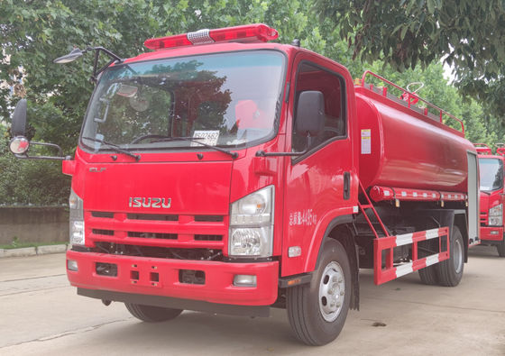 کامیون آتش نشانی جنگلی ISUZU 190HP 4x2 قرمز رنگ با مخزن آب 8 تنی